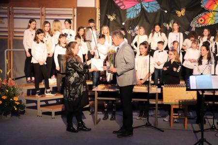 Območna revija otroških in mladinskih pevskih zborov občin Kamnik in Komenda (54)